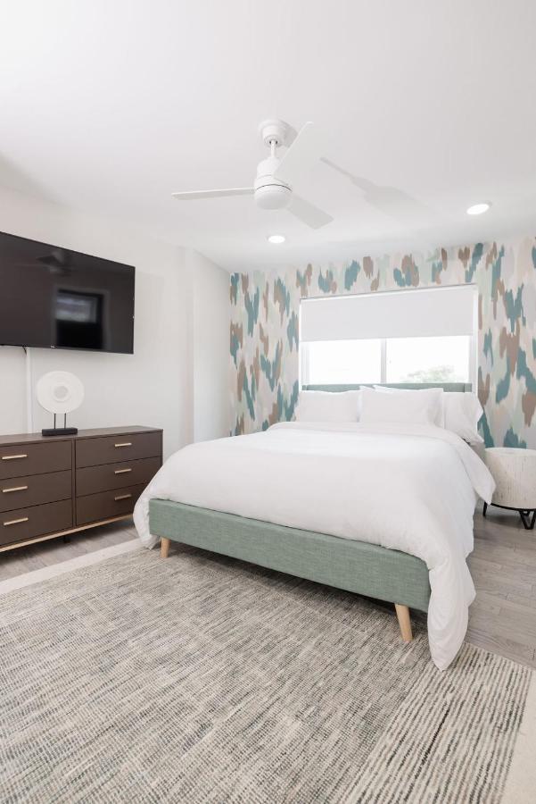Montgomery Apartment *